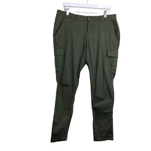 Kardashian Kollection Green Cargo Pants